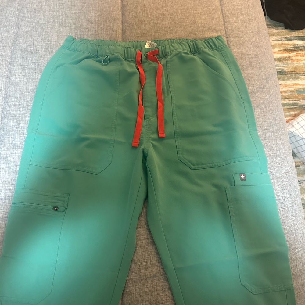 Figs surgical green pants